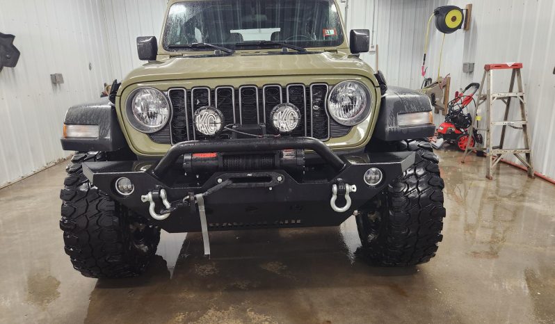 
								2025 Jeep Wrangler Sport-S V-6 Manual full									