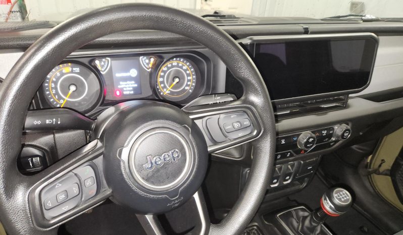 
								2025 Jeep Wrangler Sport-S V-6 Manual full									