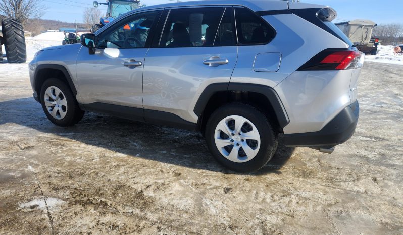 
								Toyota Rav-4 AWD Southern SUV full									